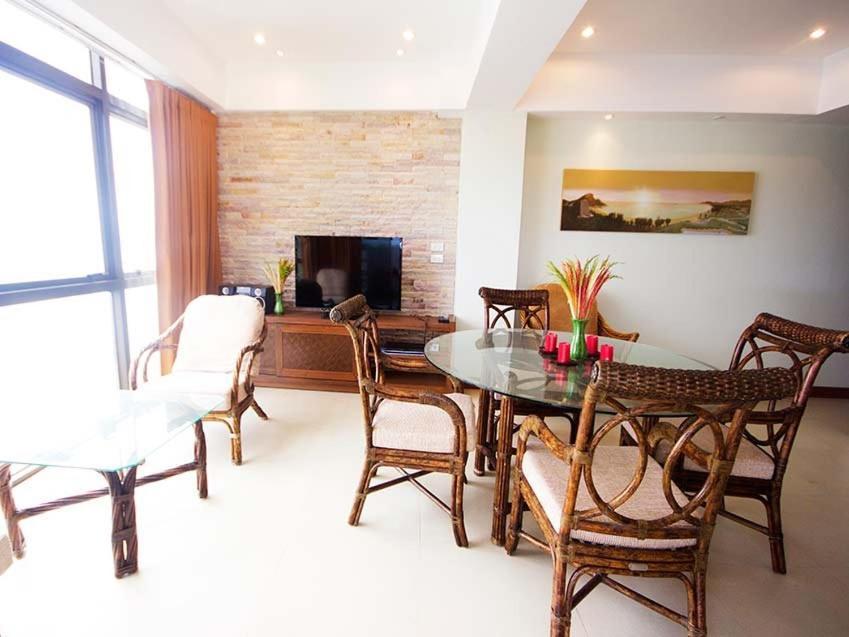 Hua Hin Takiab On The Beach Paradise Properties Bagian luar foto