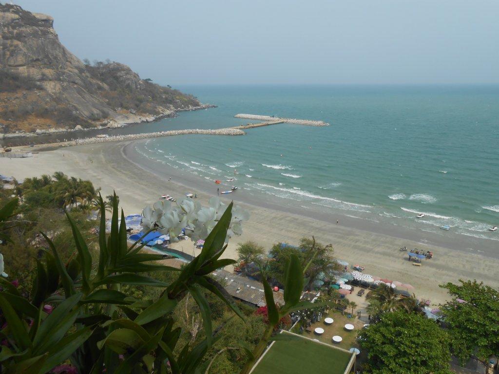 Hua Hin Takiab On The Beach Paradise Properties Bagian luar foto
